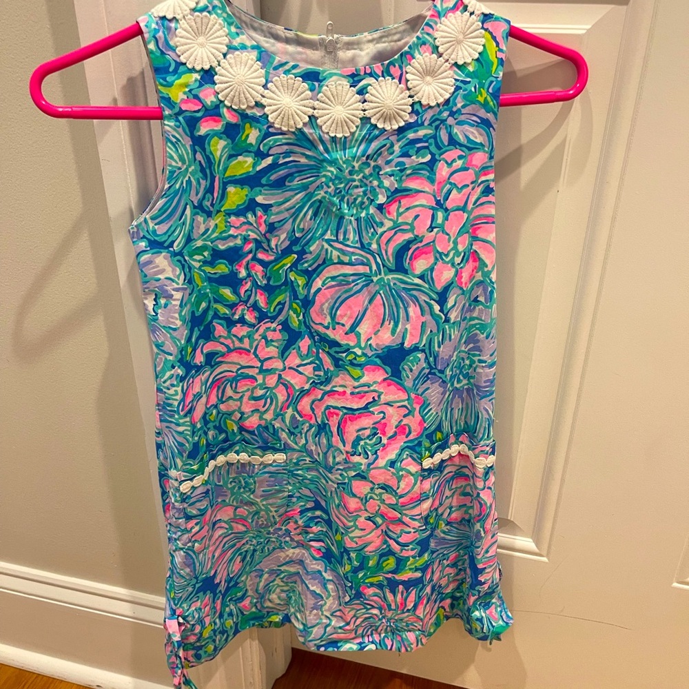 Like new Lily Pulitzer girls dress Size 8
